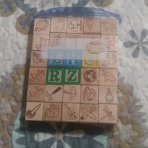 💥BUNDLE BLOWOUT 2/$10💥 ABC blocks